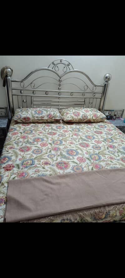queen size bed new