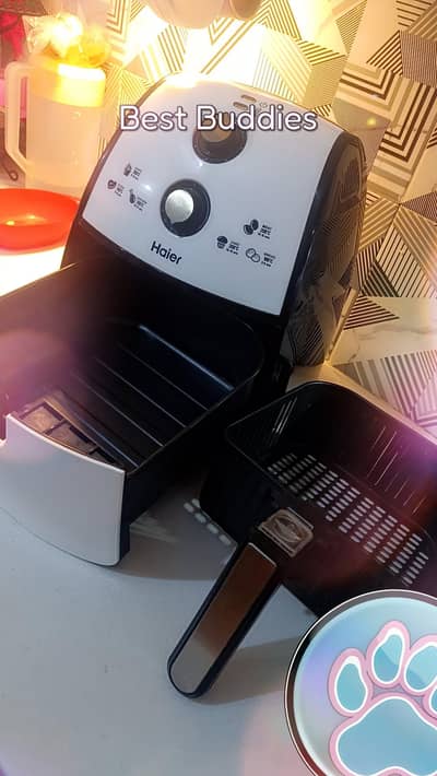 New condition haier air fryer model KDK40-DBW / Contact 03216317265