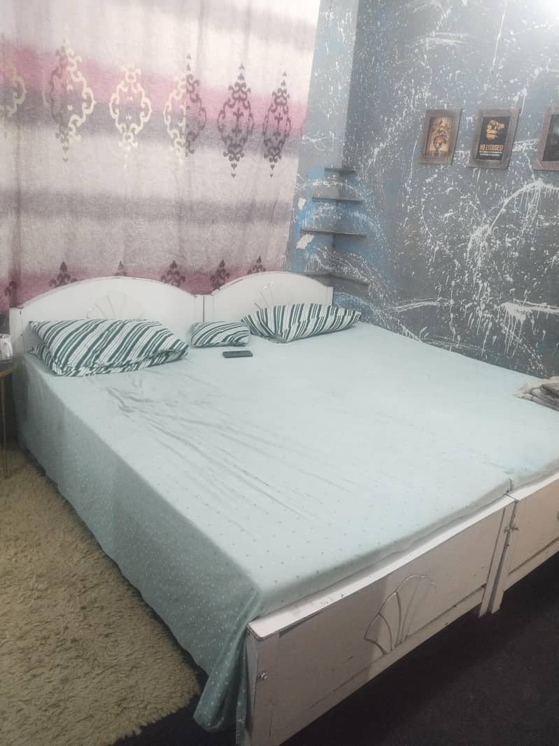 2 single bed 1
