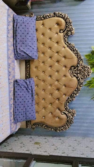 sofa set used frnt table or sheesha singhr maz