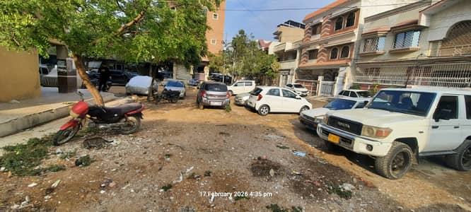 Gulshan-e-kanees fatima plot for sale