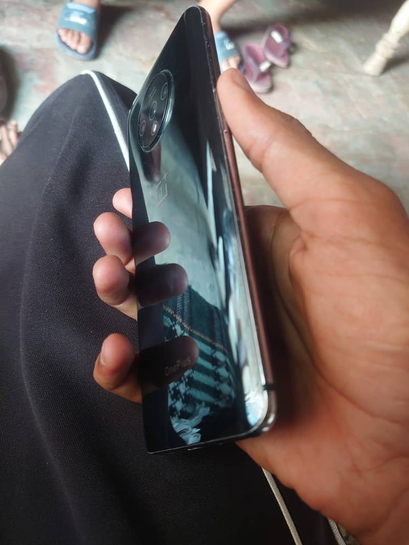 OnePlus 7t 1
