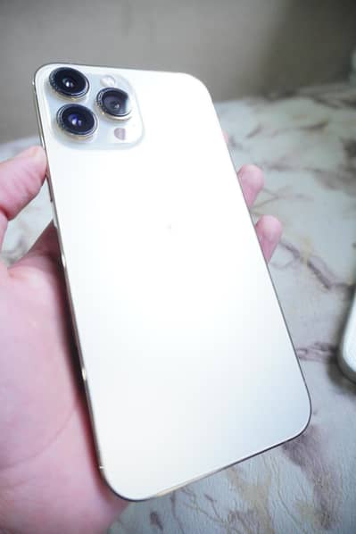 IPhone 13 Pro MaX In Lush Condition For Sale