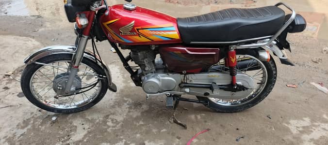 gadi total ok ha interested log cal kre  2013 model ha 2026 ma canwad