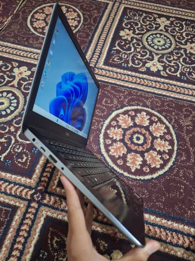 Dell inspiron 5370 Core i7 8 Gen Exchange mobile laptop another posibl