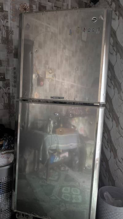 PEL refrigerator