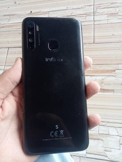 Infinix s5