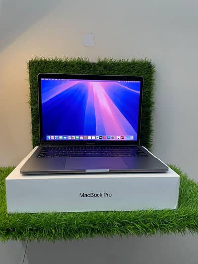 apple MacBook pro m1 2020 8/256 gb