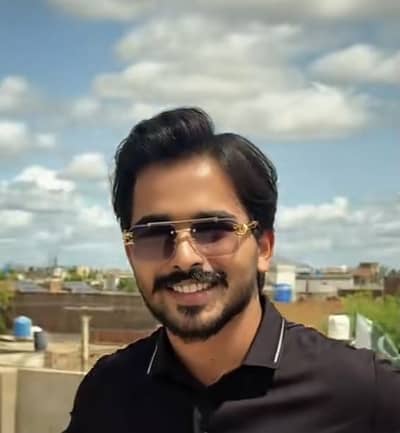 Solar cheetah glasses original cartier with box and free chain andring