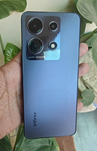 Infinix Note 30