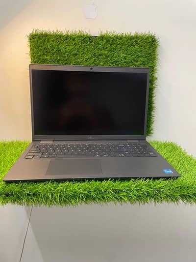 Dell latitude laptop 512 gb 11 gen