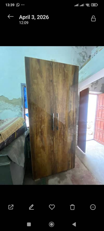 Wardrobe Mint Condition Price 40000