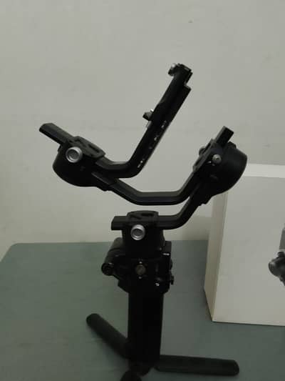DJI GIMBAL  RSC 2