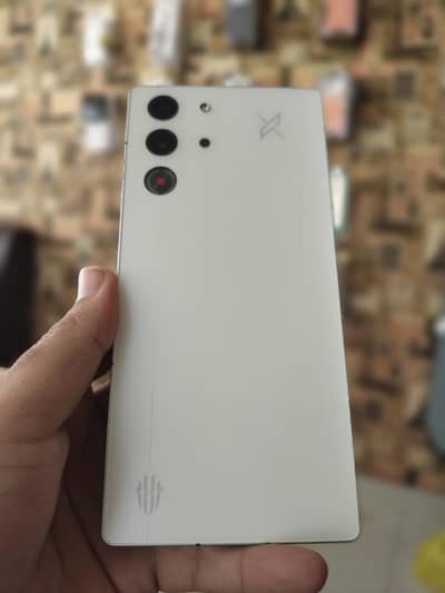 Redmagic 10 pro | 12/256gb | pubg 120fps