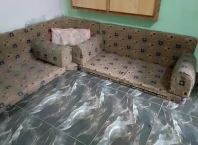 Slighly used L shaped sofa for sale