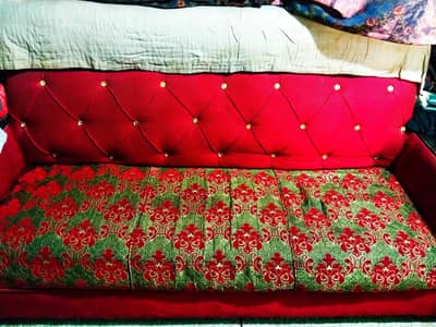 stylish 6 seater sofa set-slightly used