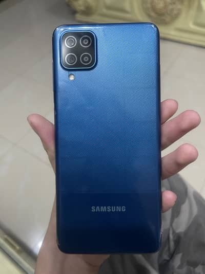 Samsung A12