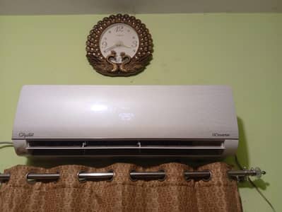 Haier DC inverter 1.5 Ac heat and cool,