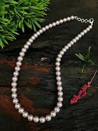 Simple Pearl Jewellery Design