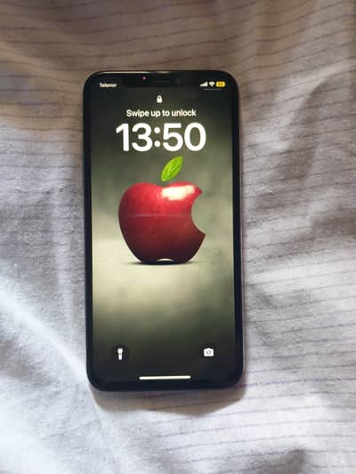 iphone xs 64gb PTA Approved