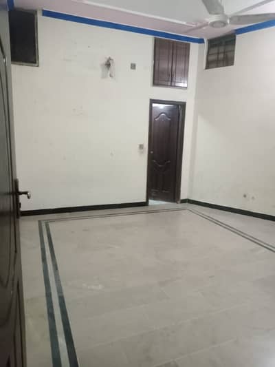 6marla 3rd floor house available for rent Islamabad
