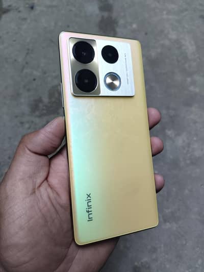 infinix Note 40 Pro  12/256 Edge Screen