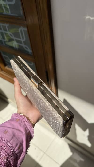 New sapphire ready to wear clothes