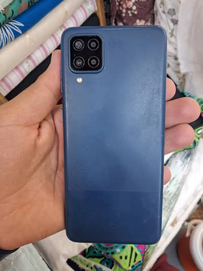 Samsung Galaxy A12