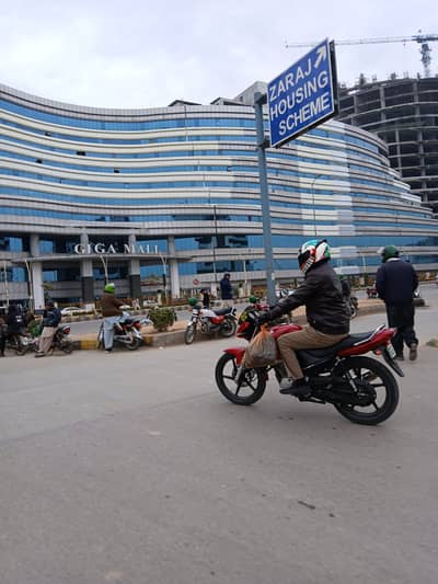 ZARAJ HOUSING SCHEME 14 Marla plot best loaction