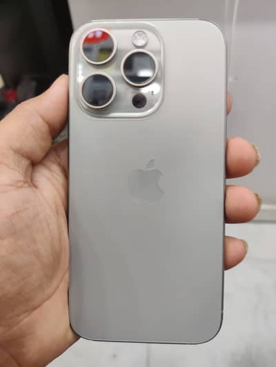 I phone 15 pro Factory unlock