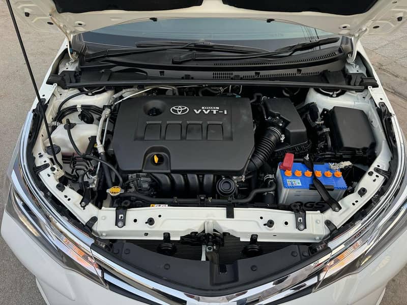 Toyota Altis Grande 1.8 X Black Room 2023 Model 14