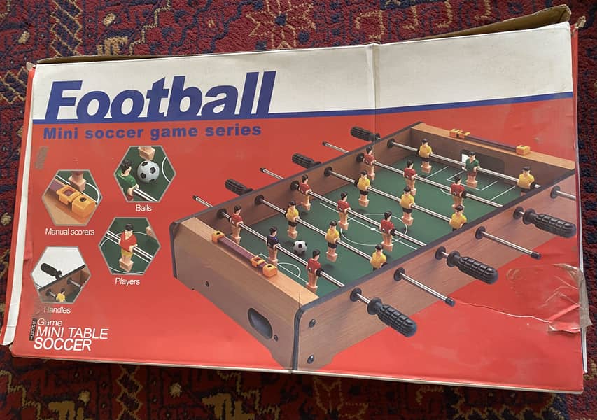 Mini fooseball table 3