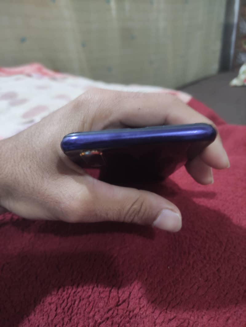 Vivo S1 For Sale  With Box  4