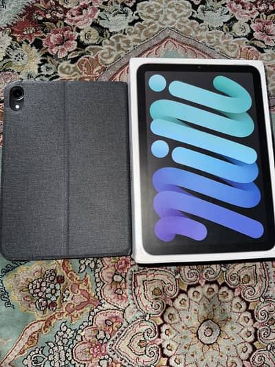 Ipad mini 6 with charger, box and pencil