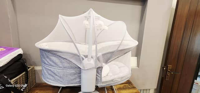 mastel 4 in 1 baby bassinet