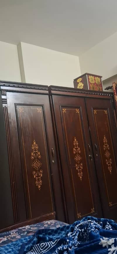 Solid Wood Bedroom Set (6x6.5 Bed) – Elegant Design – Without Mattress