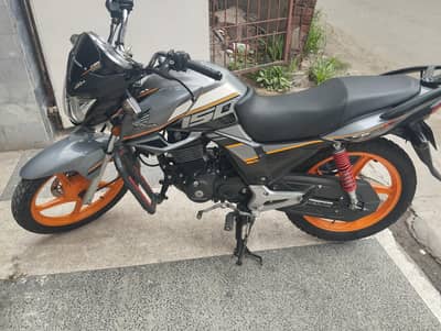 Honda CB 150 F New Condition tubless tyres