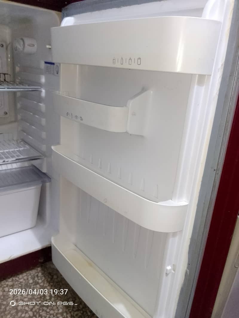Orient Fridge 2