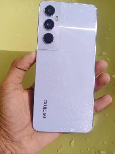 Realme C65