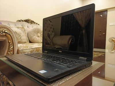 Dell Laptop – Core i5 7th Gen | 8GB RAM | Touch Screen