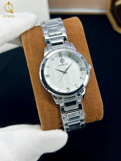 Womens Elegant Braclet Strap Watch