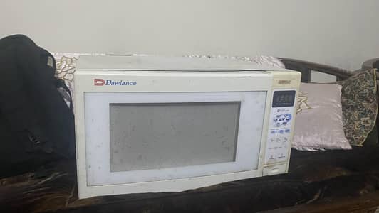 Dawlance Huge size microwave