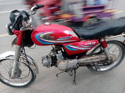 United CD 70 Bike for Sale