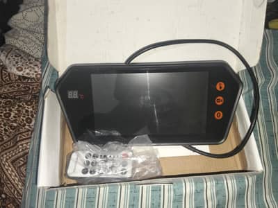 touch universal remote lcd 10/10 condition kami peshi ho jaye gi