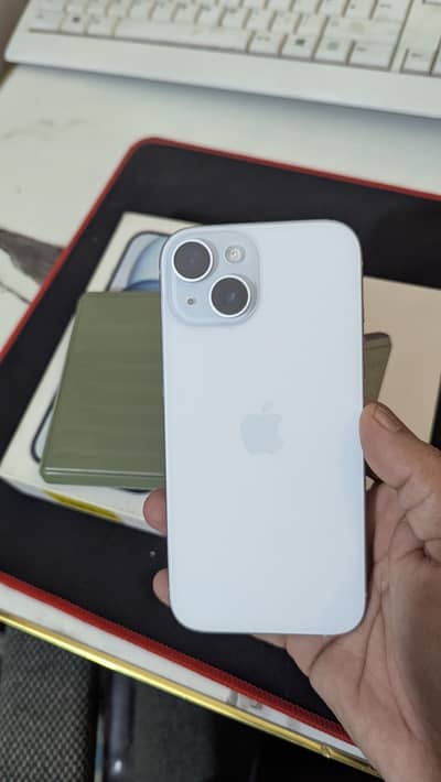 iPhone 15 – 128GB (HK Variant) – Factory Unlocked