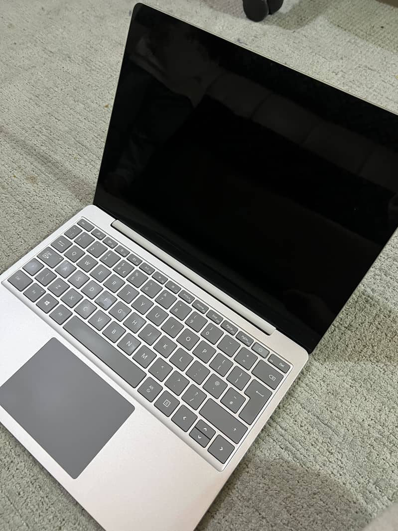 Microsoft Surface Go 2