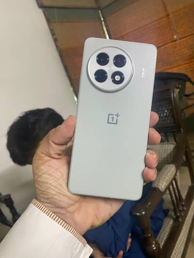 OnePlus Ace 5 Chinese Warrient special addition 16/512