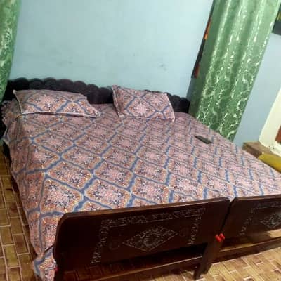 “Used Wooden King Size Bed set for Sale – Good Condition (Urgent)”