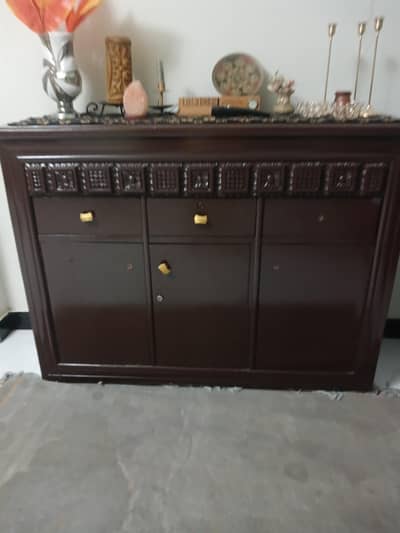 console wood   urgent selll