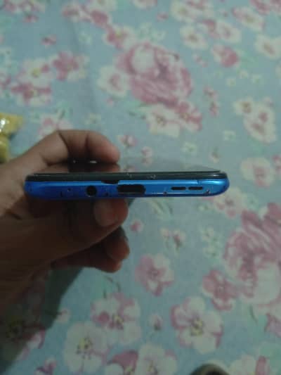 Infinix hot 12 playwith box